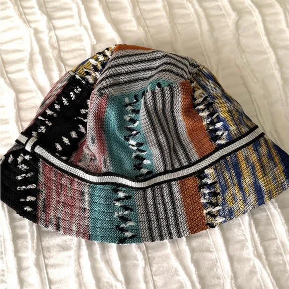 Missoni Bucket Hat - Picture 2 of 6